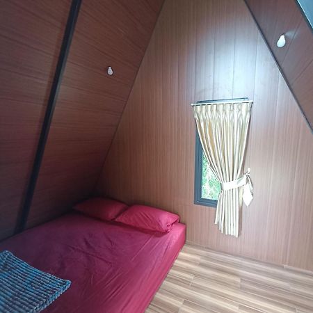 Hotel Wawowow Tomohon Exterior foto
