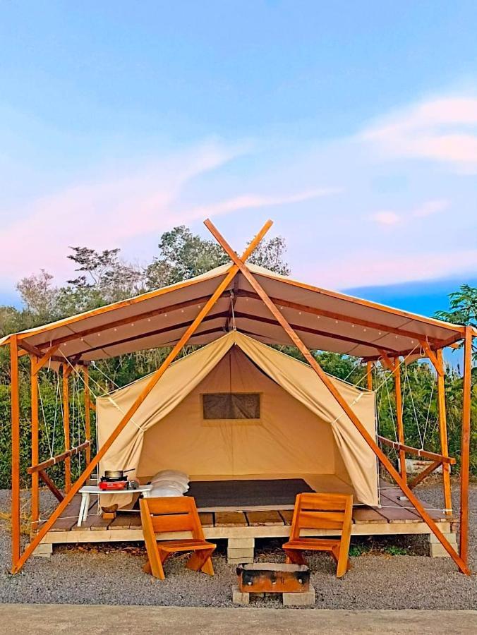 Hotel Wawowow Tomohon Exterior foto
