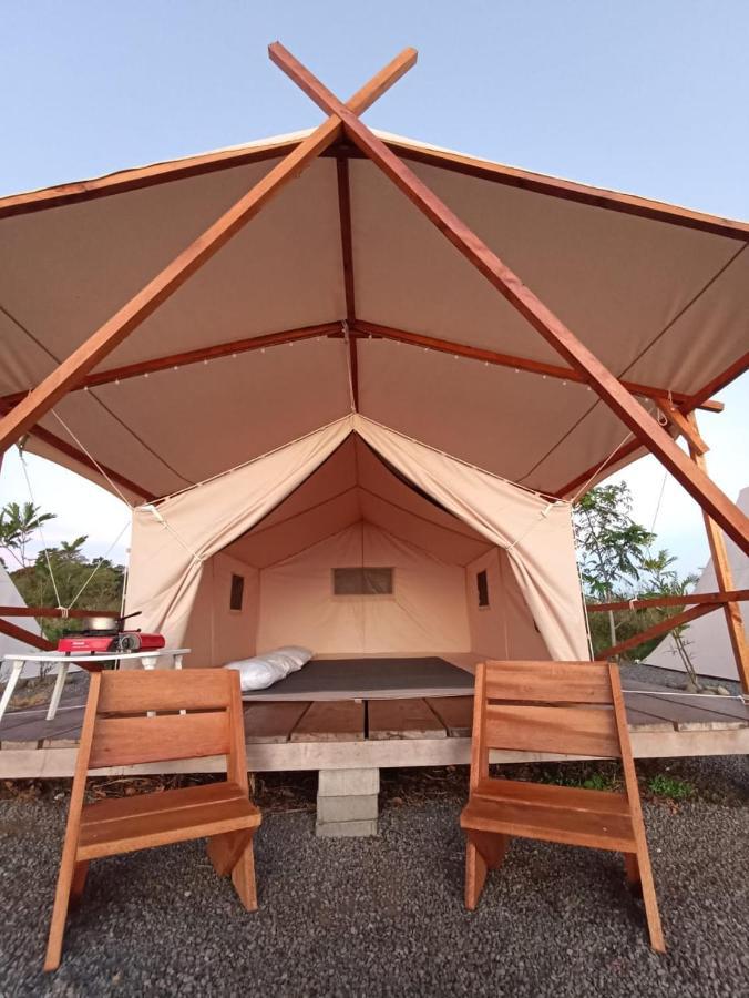 Hotel Wawowow Tomohon Exterior foto